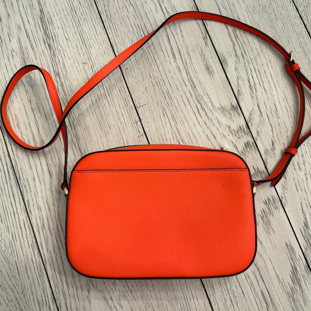 MICHAEL KORS - Jet Set East West Crossbody Bag (Orange Poppy) - Picture 2 of 5